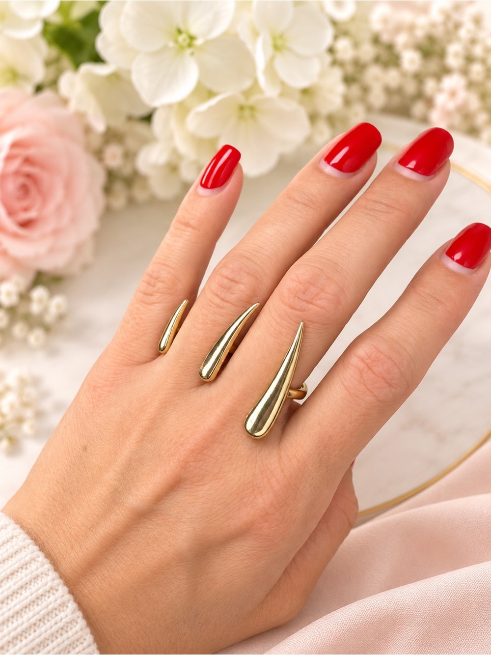 Gold Triple Teardrop Open Ring